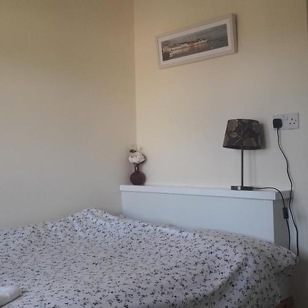 Budget Accommodation - Knocknacarra, Galway Buitenkant foto